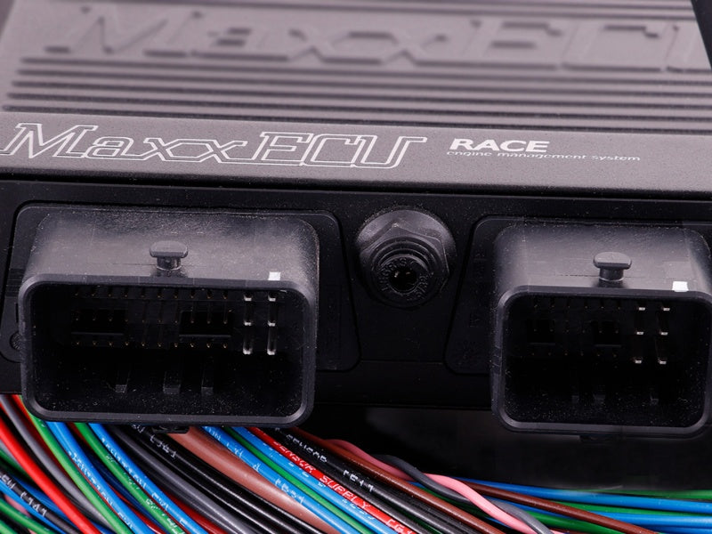 MaxxEcu RACE